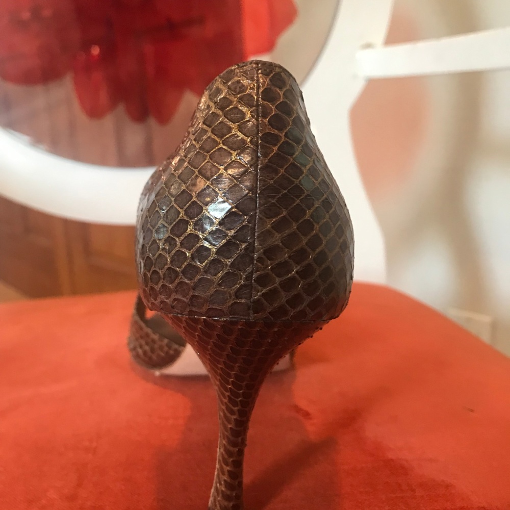 Manolo Blahnik Serpent - Picture 2 of 4